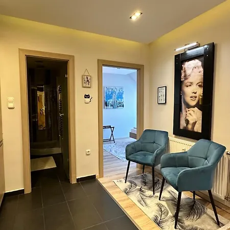 Evelin's Apartmán *